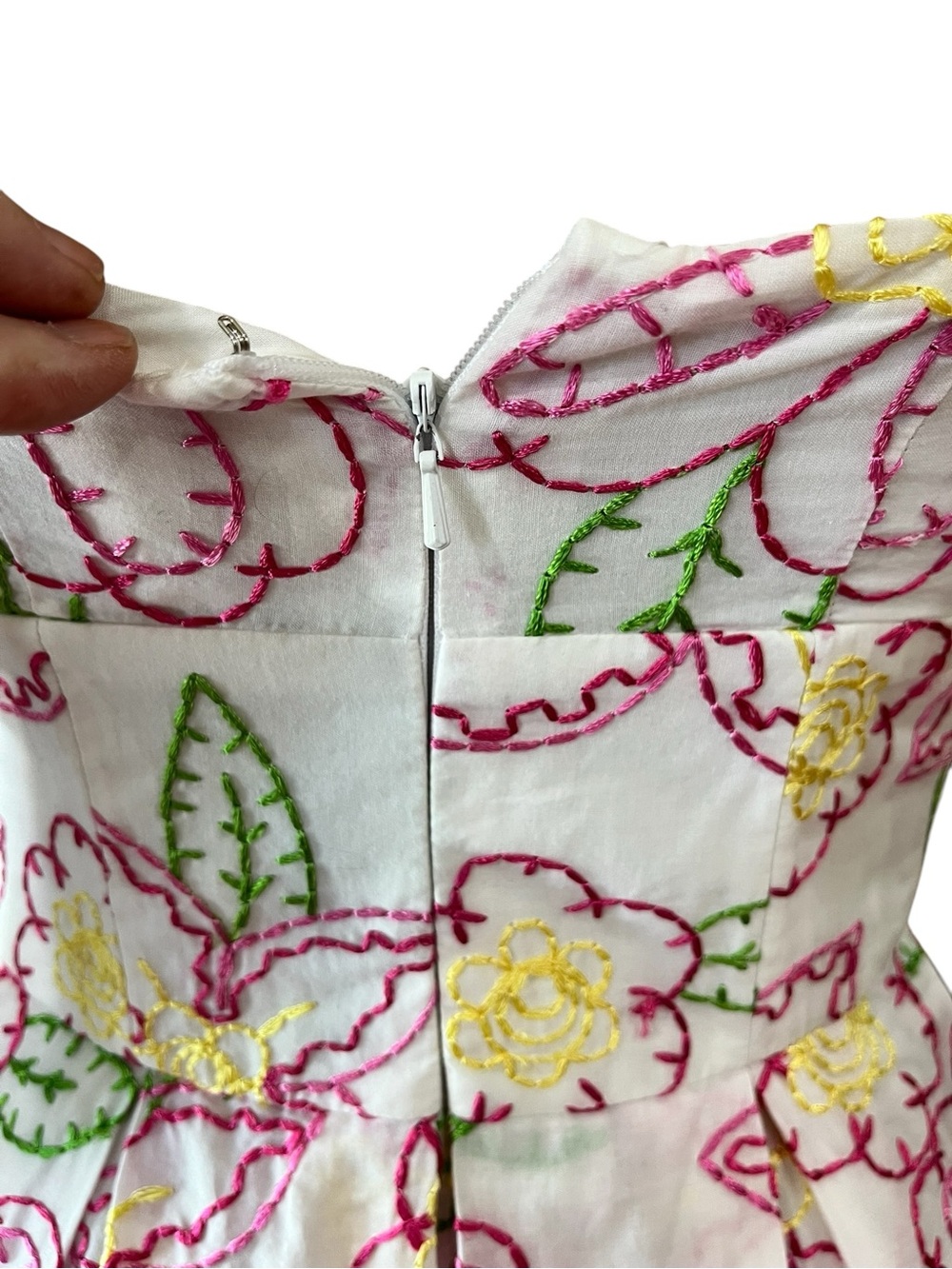 vintage Lilly Pulitzer "Fruit Punch" Embroidered Spaghetti Strap Lined Dress - Picture 5 of 10